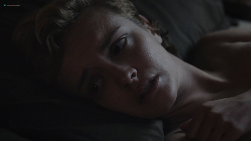 Olivia Tirlby Judge Dredd Naked