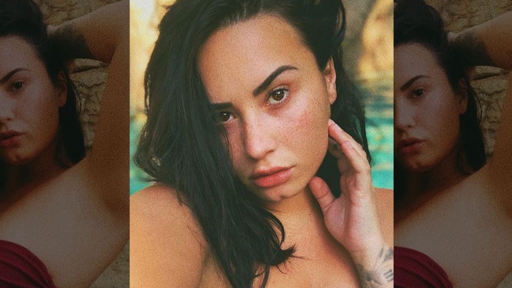 Demi Lovato Topless
