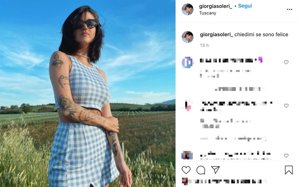 Victoria de Angelis naked