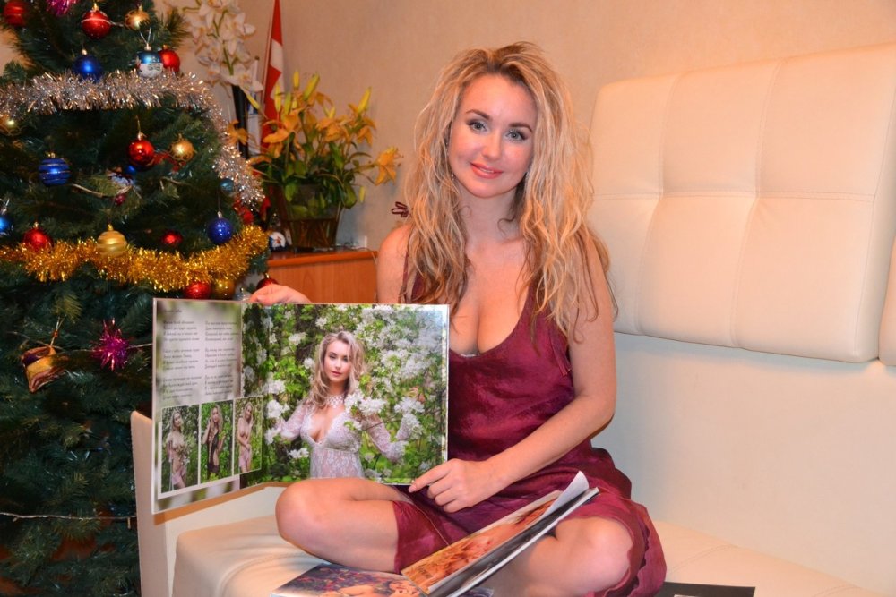 Oksana Ryaska in a swimsuit