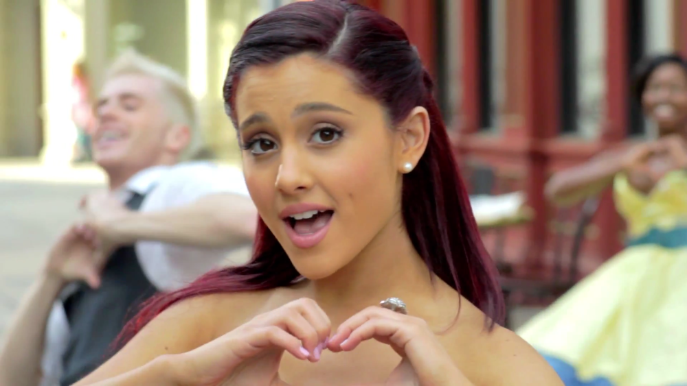 Ariana Grande Put Your Hearts