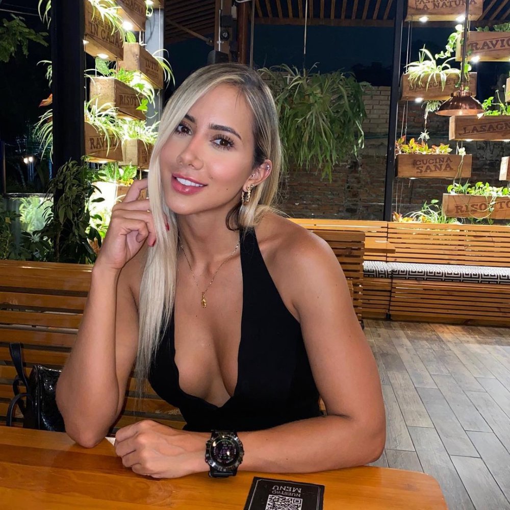 Angelica Maria Boots Model