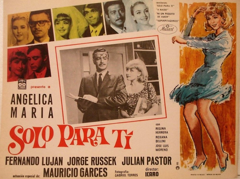 Angelica Maria buttocks