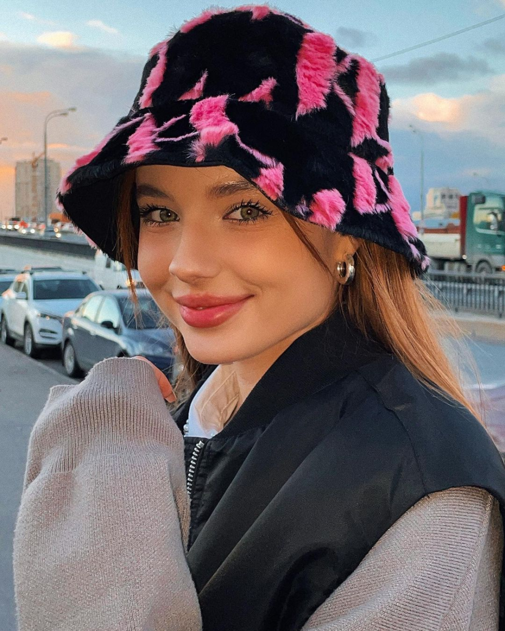 Lisa Vasilenko School