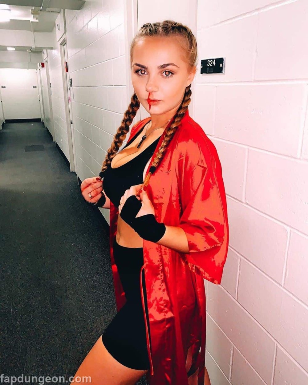 Photo naked Marina Brooks