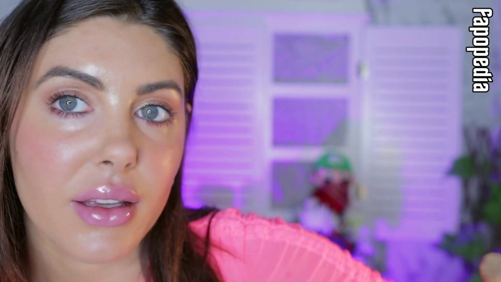 Angelina Lin Patron 18