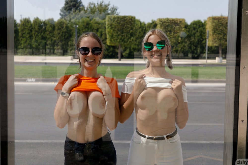 Victoria Sokolova and Diana Sedova Nude