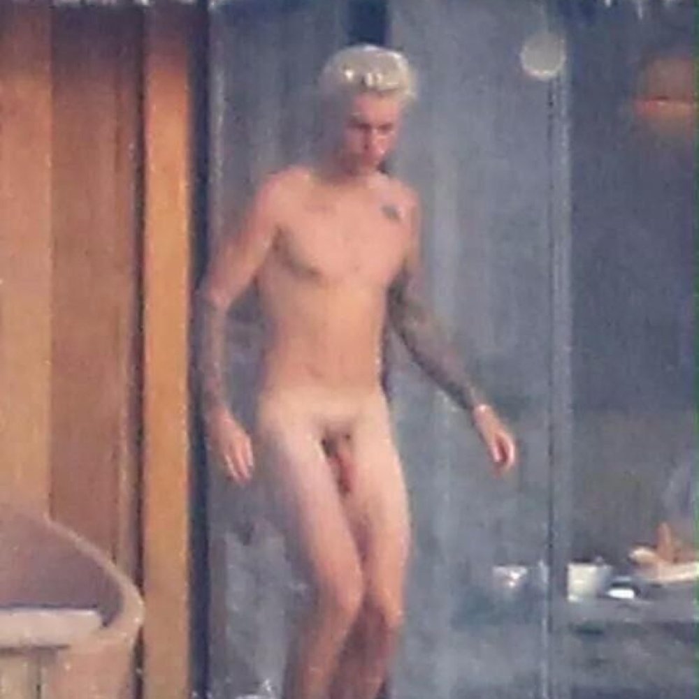 Justin Bieber Naked without panties