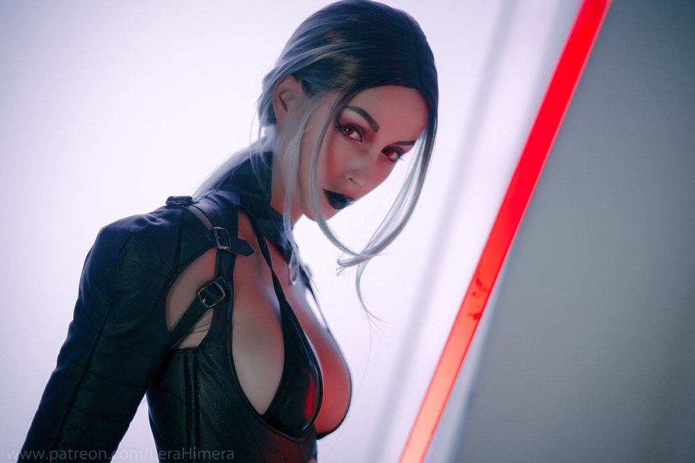 Valeria Longsova model