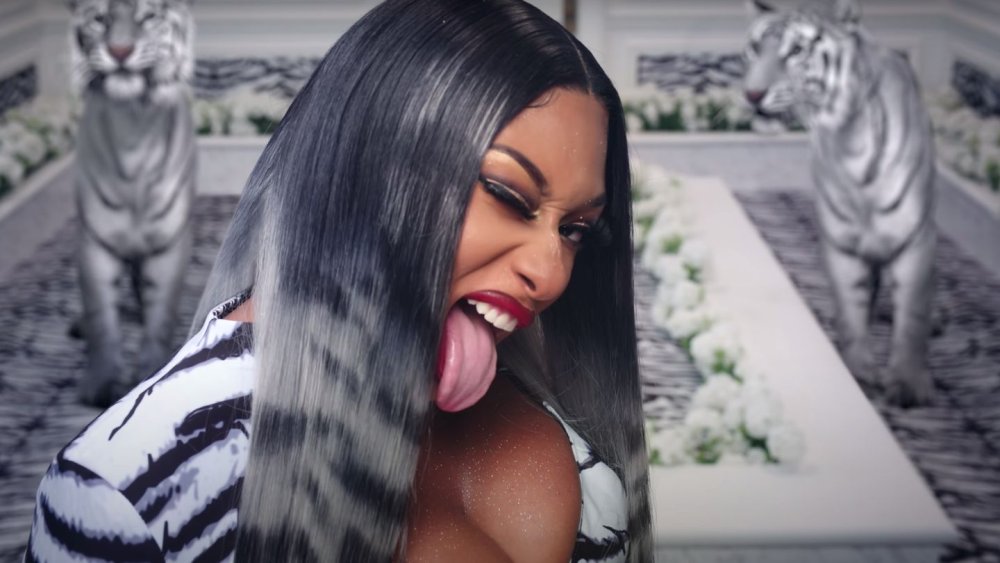 Cardi B Flash Nipples