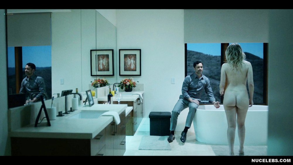 Naked girls Emily 18