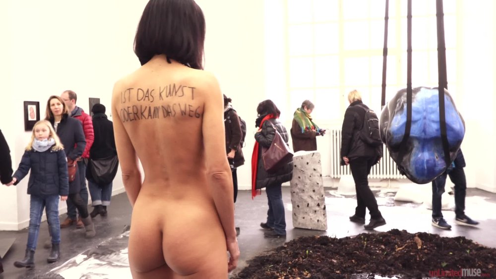 Milo Moire 2021 Nude Sex Blowjob Sucking Cock