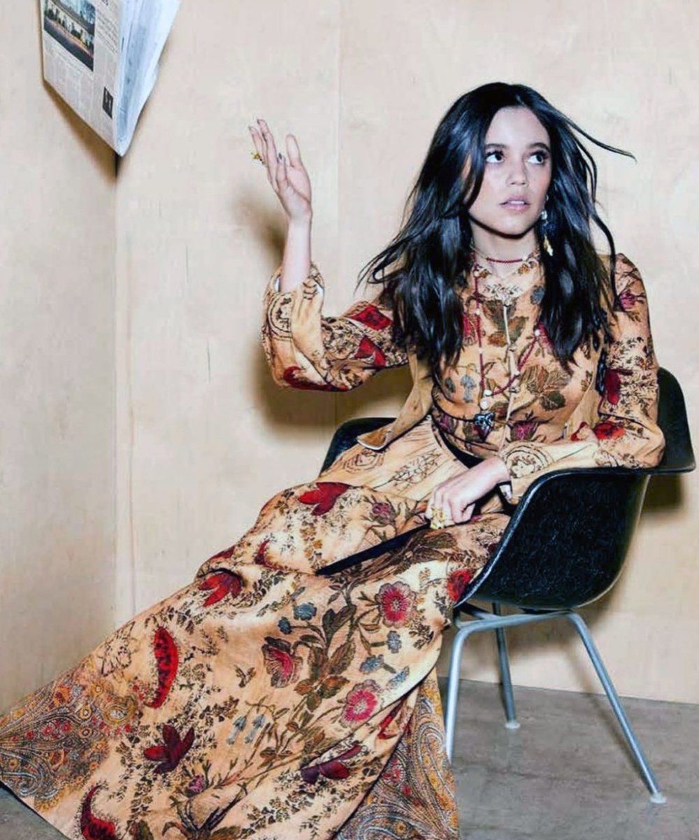 Jenna Ortega Desnuda