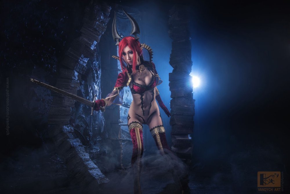 Alina Latypova cosplay