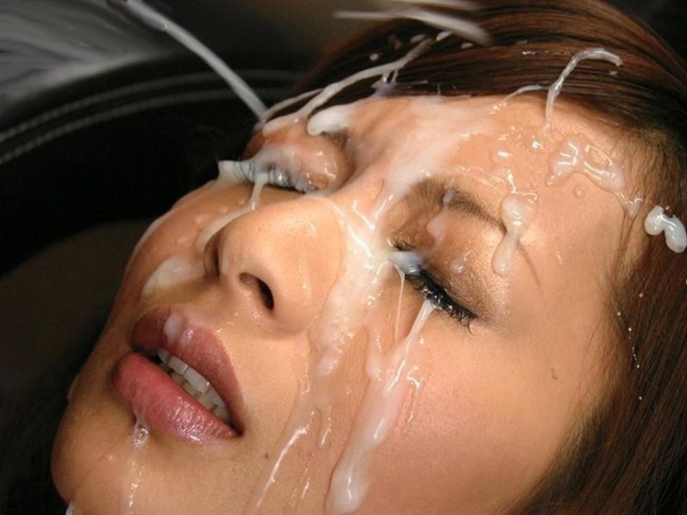 Kianna Dior. Cumshots on boobs