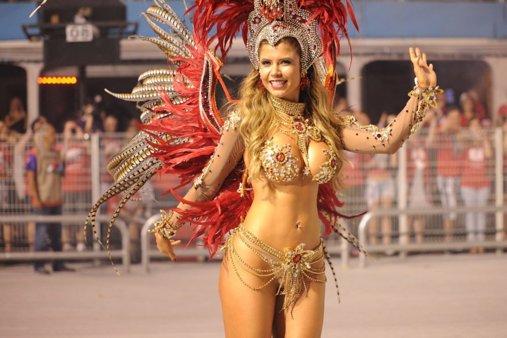 Brazilian carnival Tarin Lopez