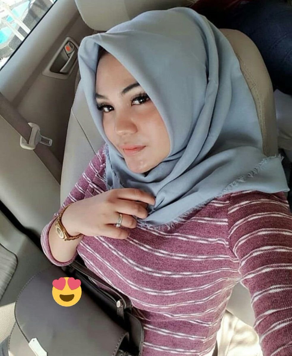 Melly JilBoobs
