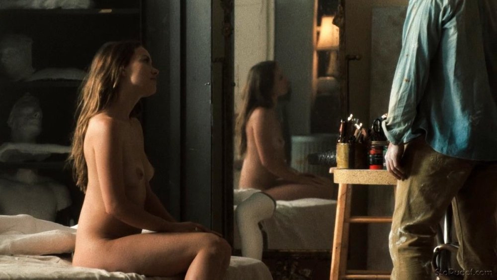 Olivia Wilde naked pussy