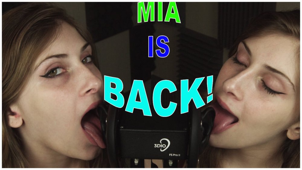 Cool tits on a webcam