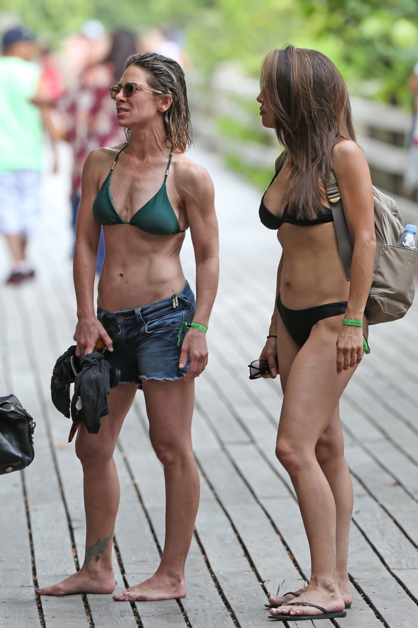 Jillian Michaels Toples