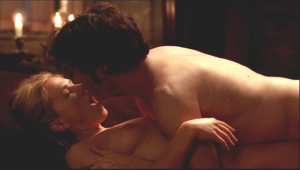 Real blood Anna Pakuin Naked