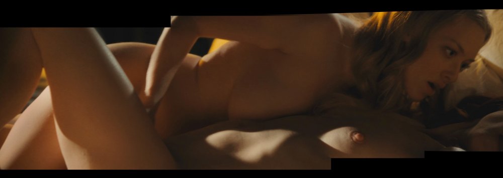 Julianna Moore Amanda Seyfrid Lesbian