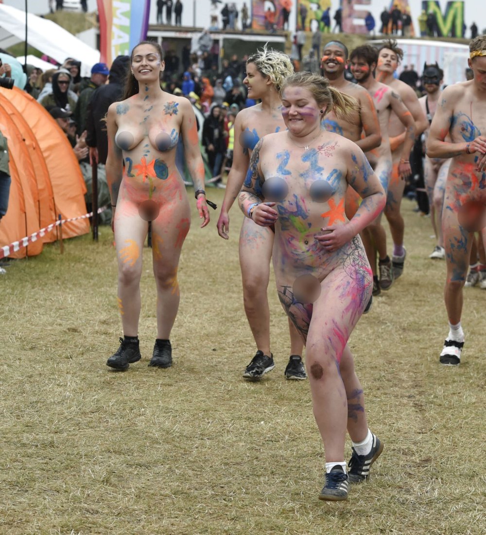 Festival empty hills naked