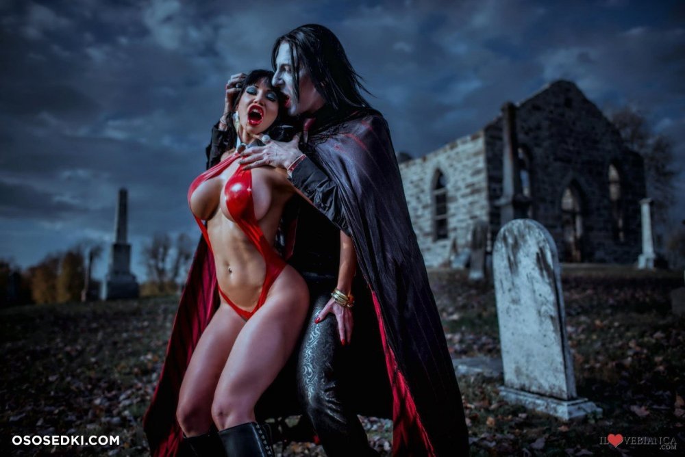Vampirella ero cosplay