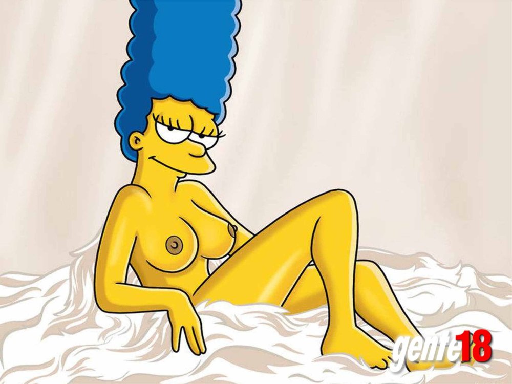 Naked pregnant woman Marge Simpson