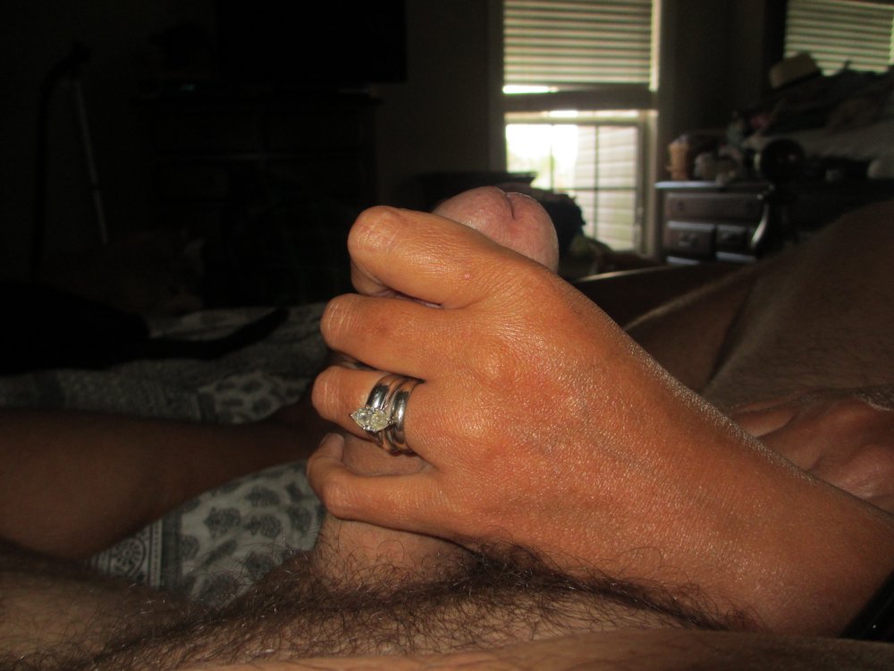 Private Ero engagement ring