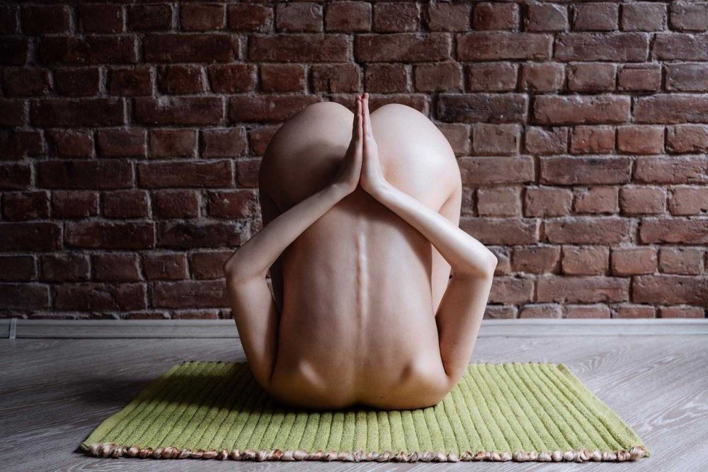 Ksenia Tretyakova Yoga