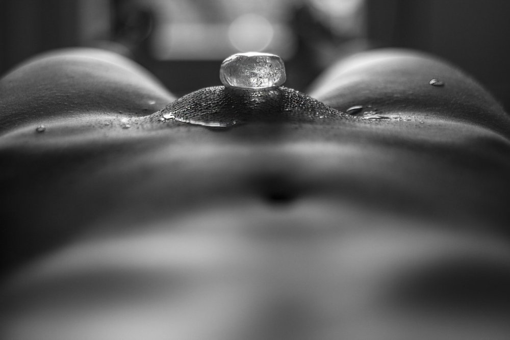 Artistic nude macro