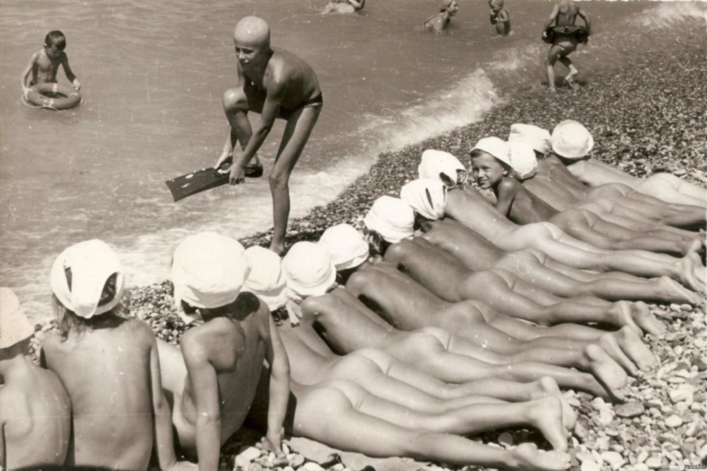 Artek 1930 Sunban baths