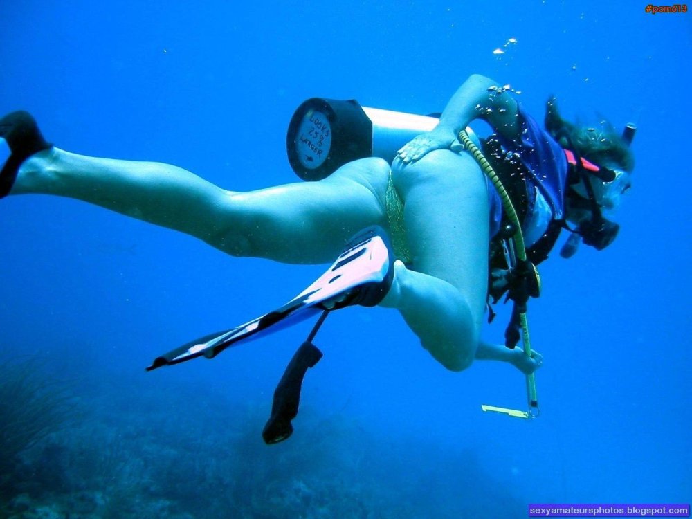 Diving girl without
