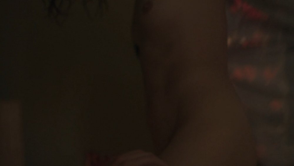 Daisy Edgar-Jones Ero photo