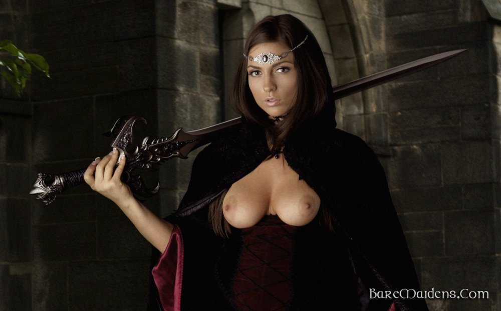 Art Erotic Fantasy Baremaadens 2012 April