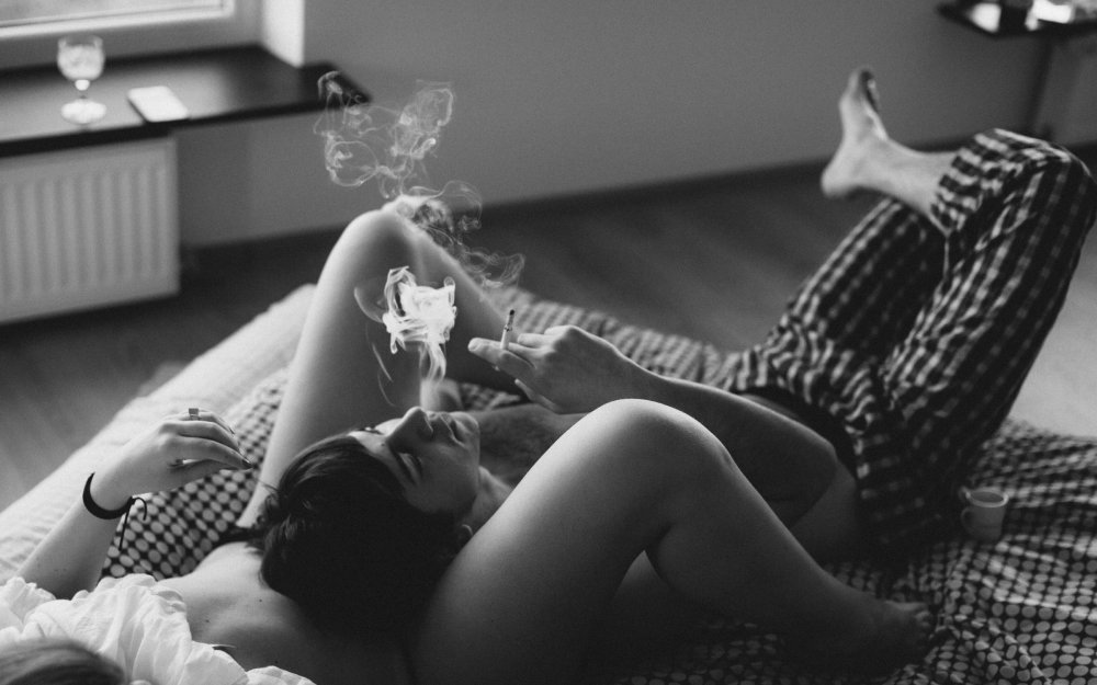 Smoke in bed