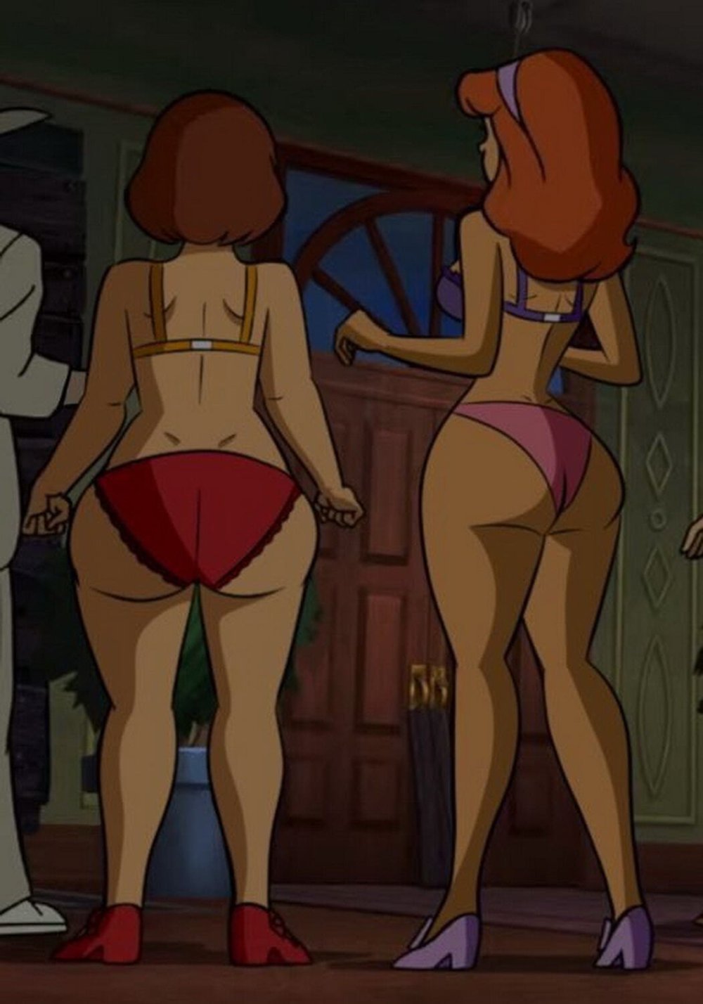 Velma Dinkley and Daphne Blake ASS
