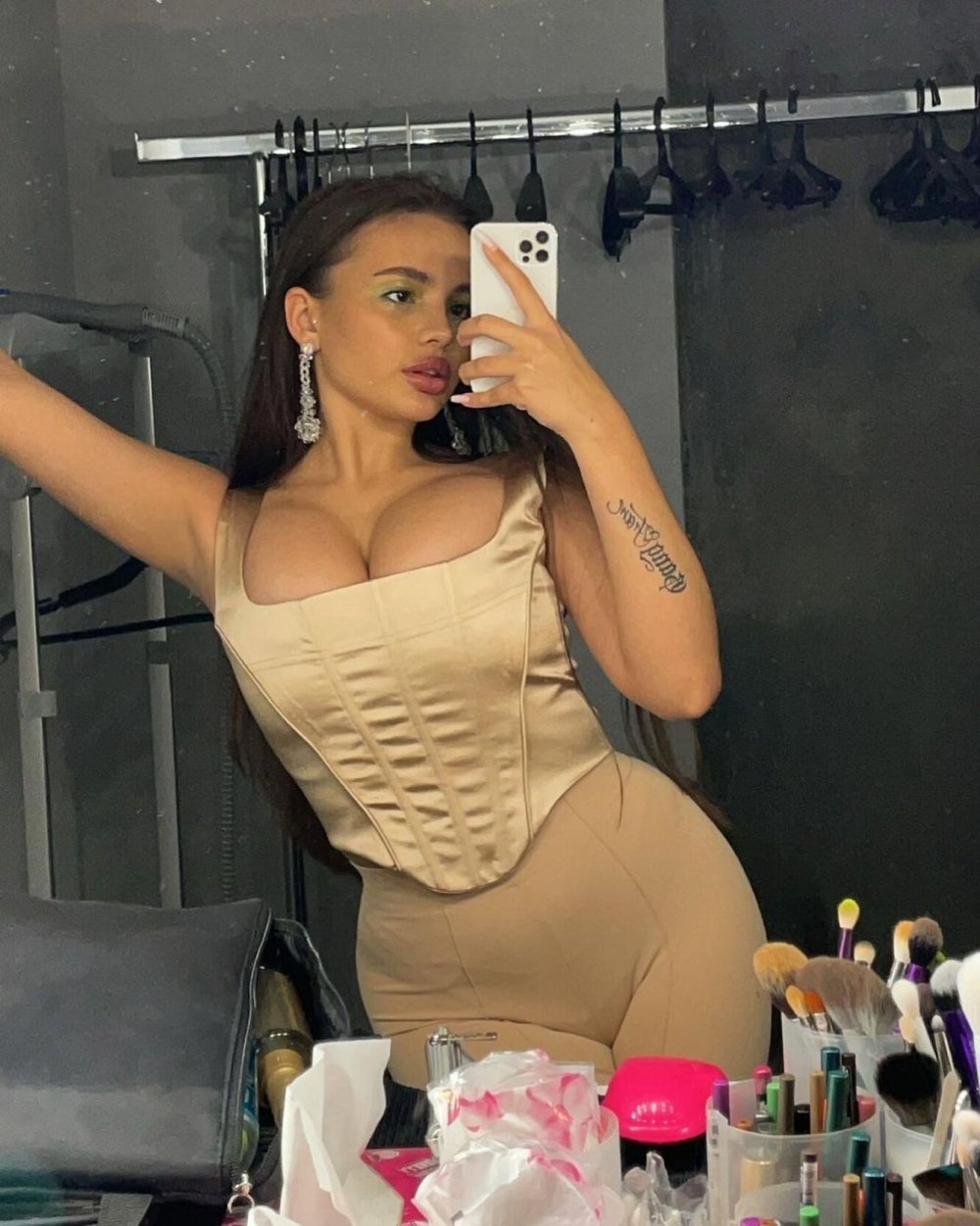 Valya Karna.val 2021