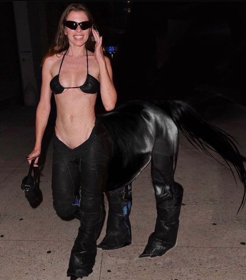 Julia Fox Centaur