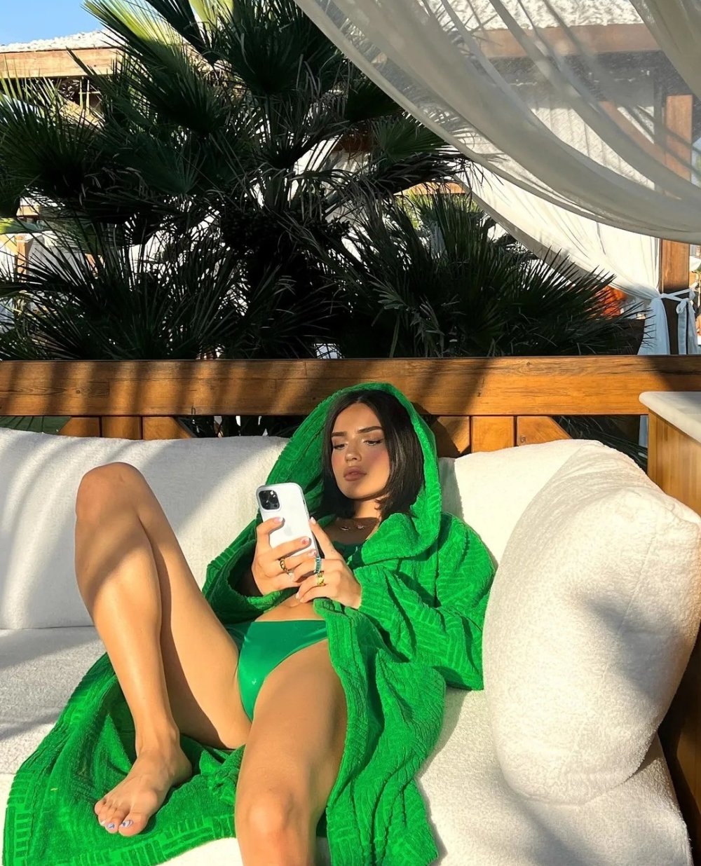 Dina Saeva Plum 2022