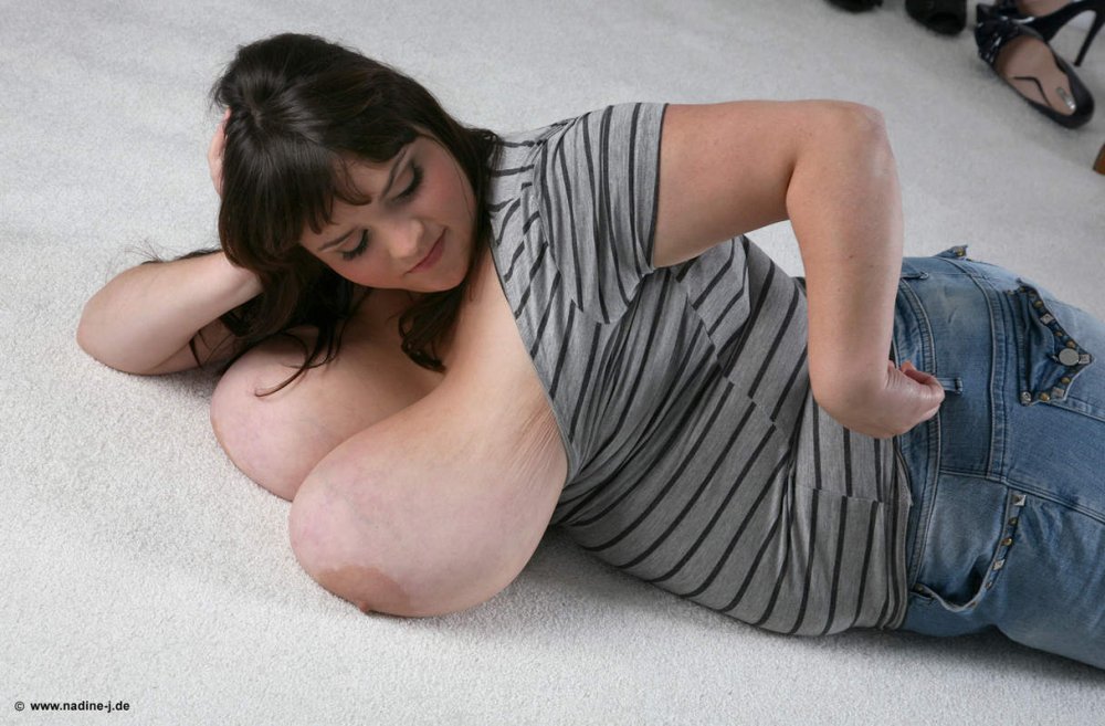 Photo shoots Lantti Irres Naked ass