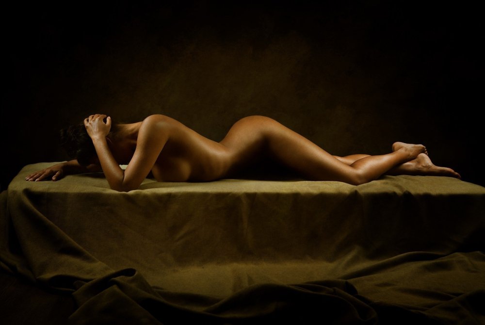 Fashion model Yanika Land Naked