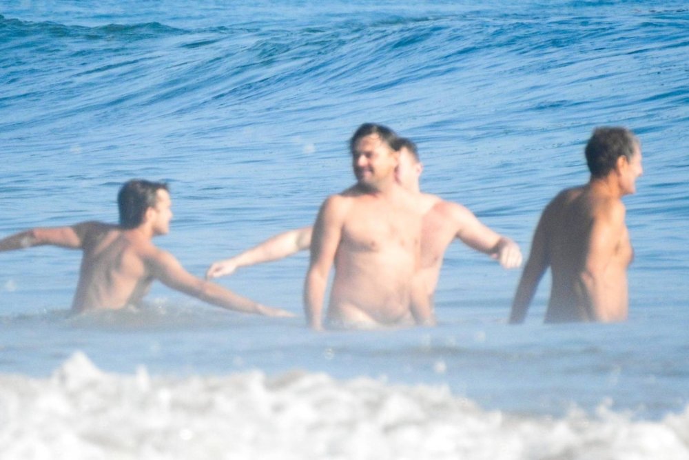 DiCaprio naked