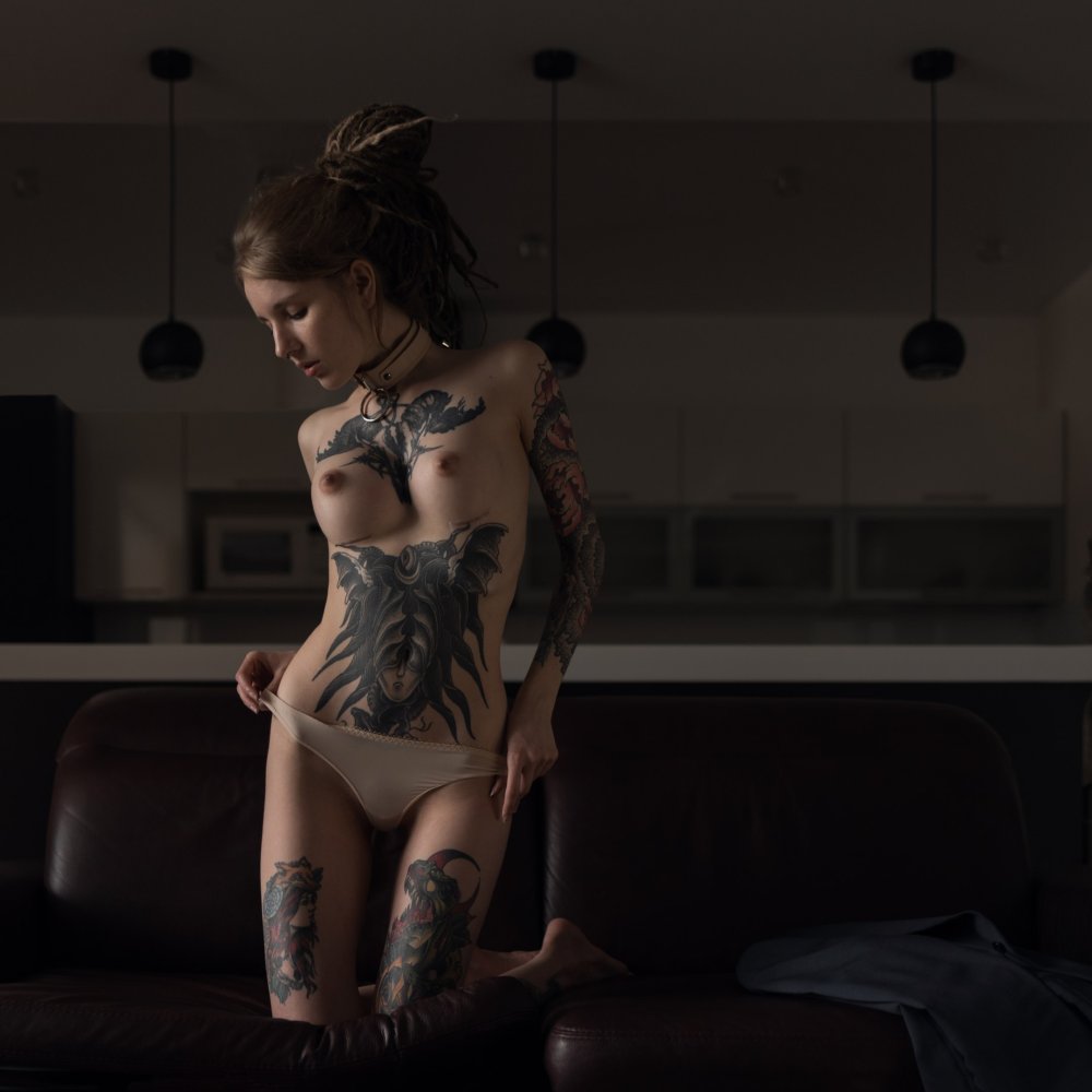 Alena German Suiside Gerl Nude