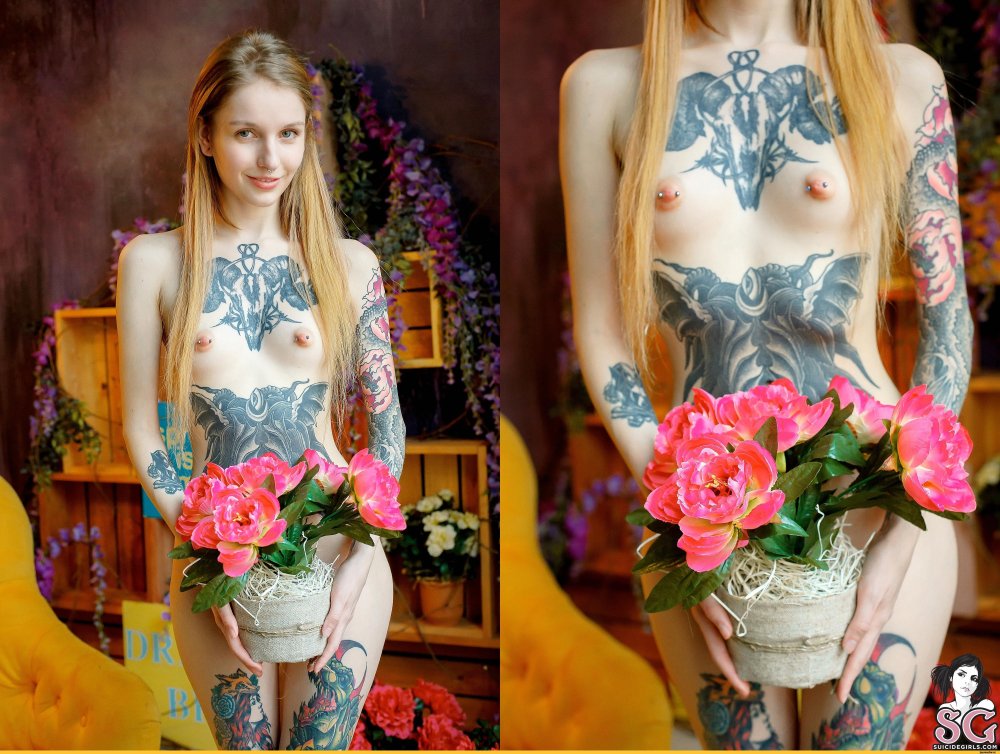 Alena German Redfox Naked