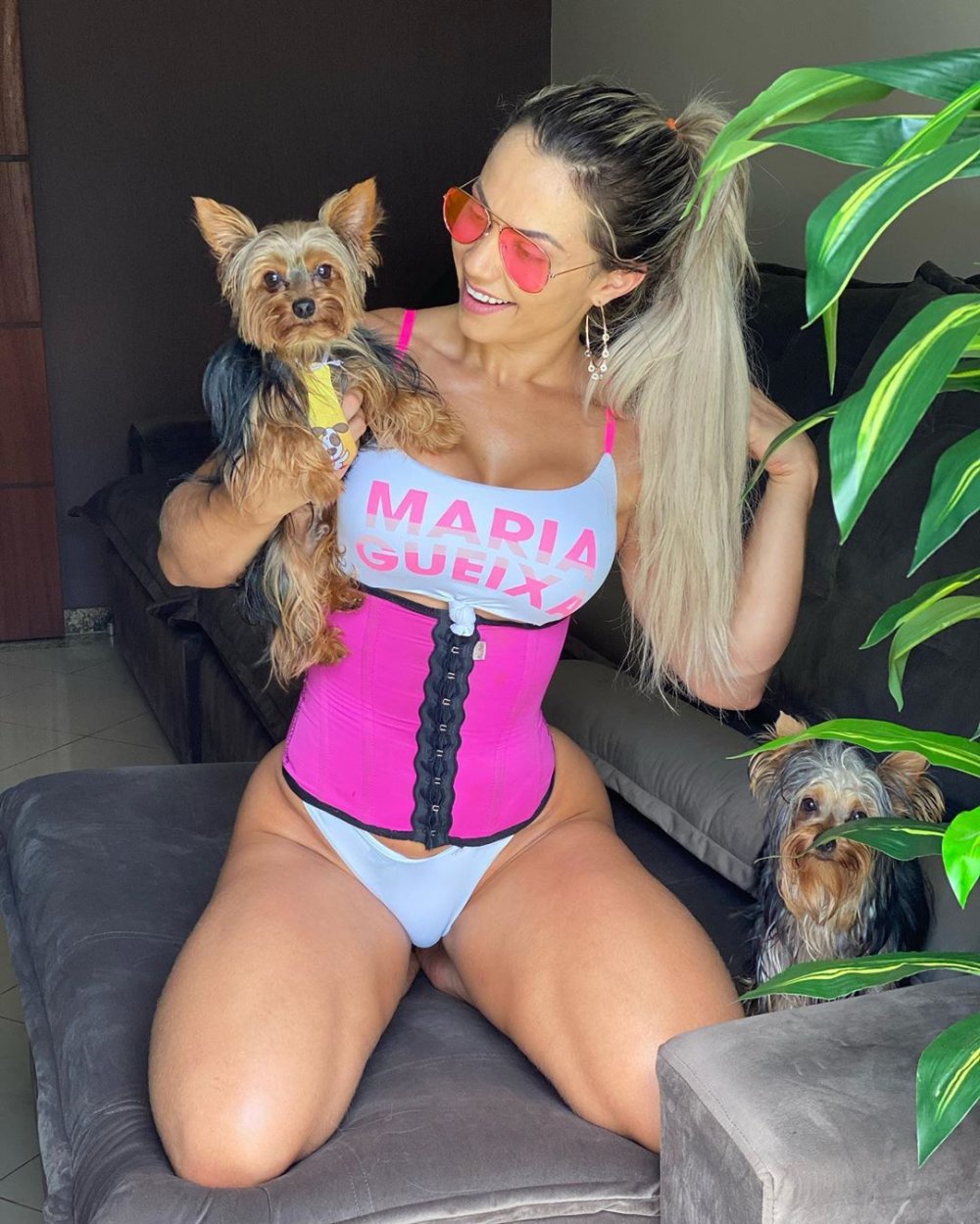 Vivi_squirrel +18 actress