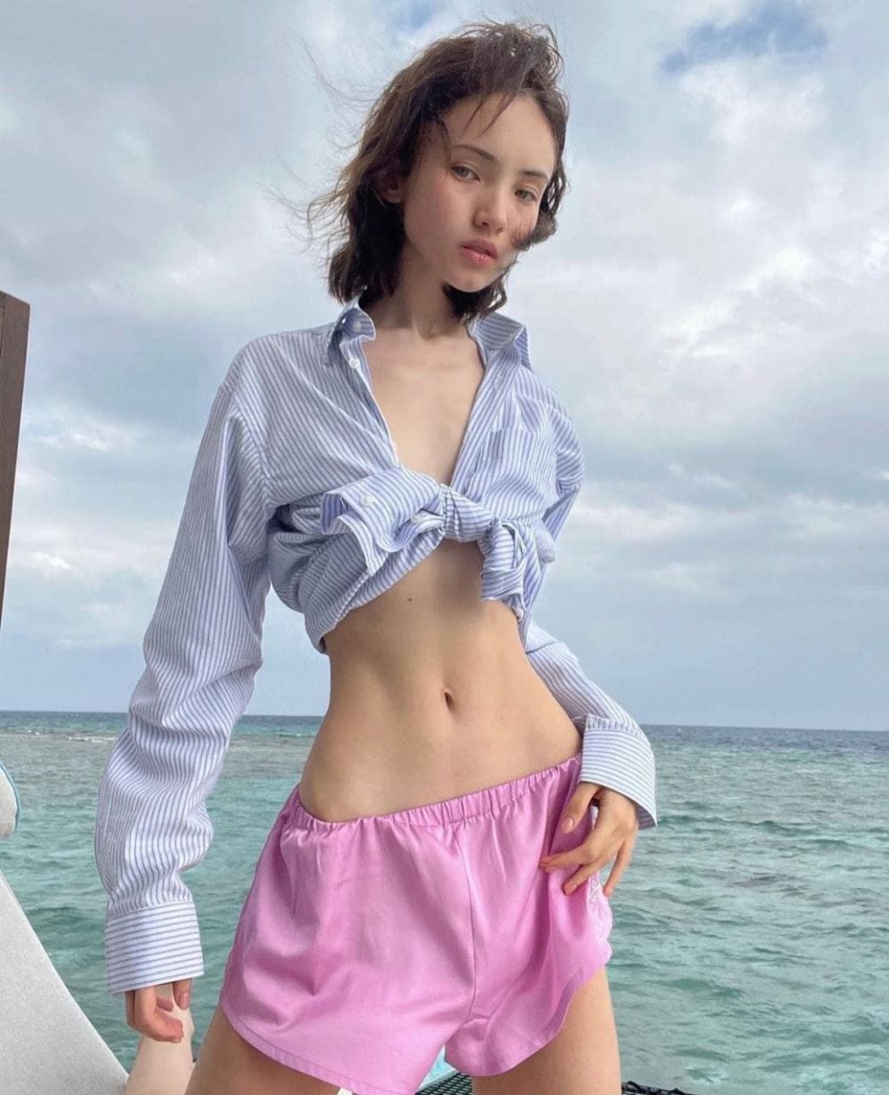 Karina Egamedieva is hot