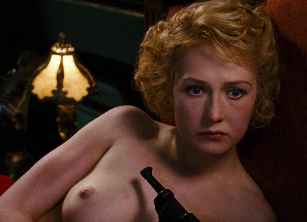 Caris van hauten naked