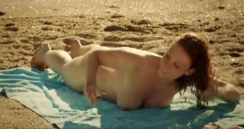 Lola Naymark Nude au Fil D’ Ariane (2014)